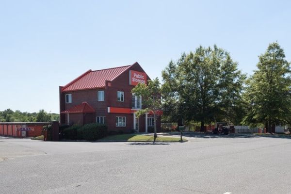 Public Storage - Charlotte - 1901 W Arrowood Road - 1901 W Arrowood Road