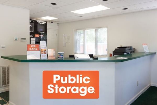 Public Storage - Charlotte - 1901 W Arrowood Road - 1901 W Arrowood Road