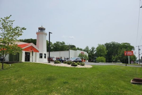 Public Storage - Morganville - 60 Route 9 N - 60 Route 9 N