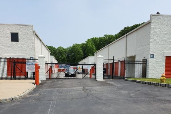 Public Storage - Morganville - 60 Route 9 N - 60 Route 9 N