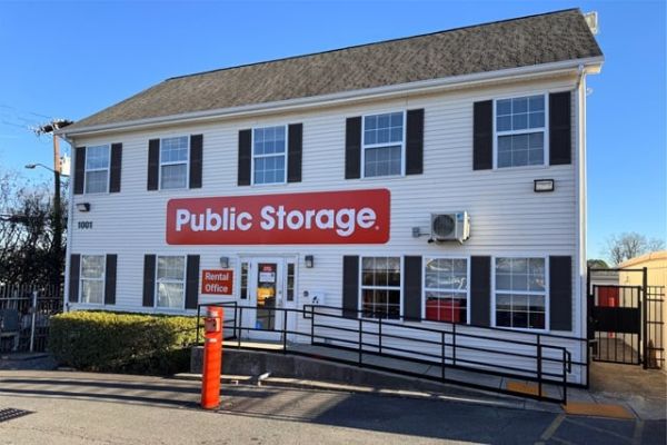Public Storage - Charlotte - 1001 N Tryon St - 1001 N Tryon St