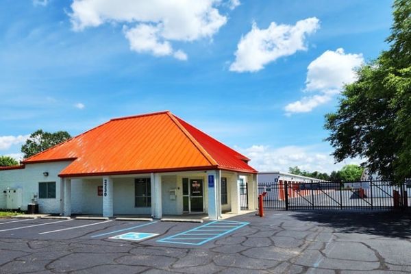 Public Storage - Indianapolis - 2230 N High School Road - 2230 N High School Road