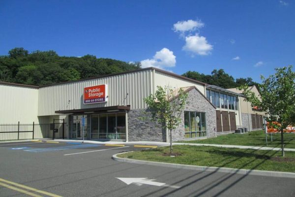 Public Storage - Danbury - 77 Mill Plain Road #83 - 77 Mill Plain Road #83