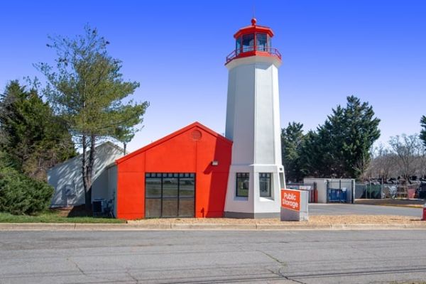 Public Storage - Sterling - 47038 Harry Byrd Hwy - 47038 Harry Byrd Hwy