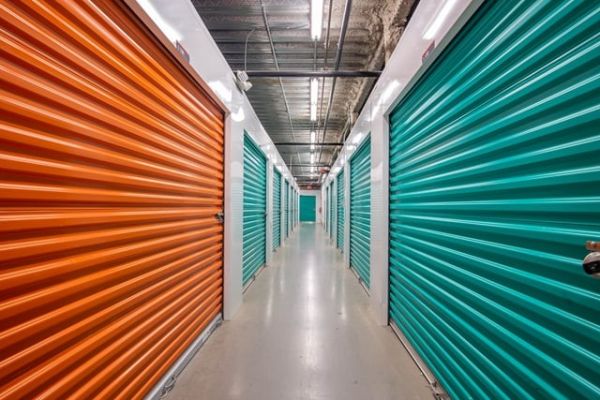 Public Storage - Fairfax - 11199 Waples Mill Rd - 11199 Waples Mill Rd
