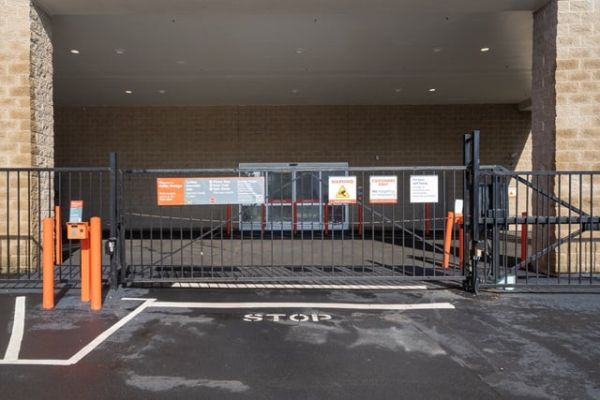 Public Storage - Everett - 140 Broadway - 140 Broadway