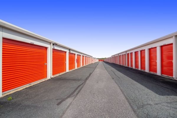 Public Storage - Fredericksburg - 4720 Business Dr - 4720 Business Dr