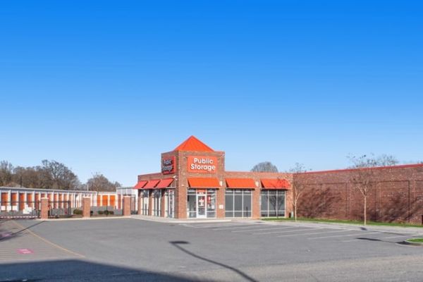 Public Storage - Concord - 6815 Weddington Rd - 6815 Weddington Rd