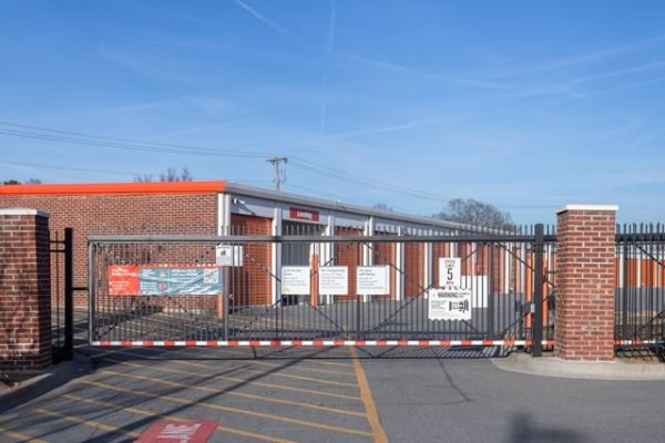 Public Storage - Concord - 6815 Weddington Rd - 6815 Weddington Rd