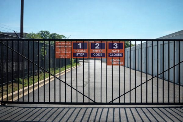 Public Storage - Nashville - 3125 Dickerson Pike - 3125 Dickerson Pike