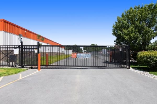 Public Storage - Brownsburg - 1530 W Northfield Dr - 1530 W Northfield Dr