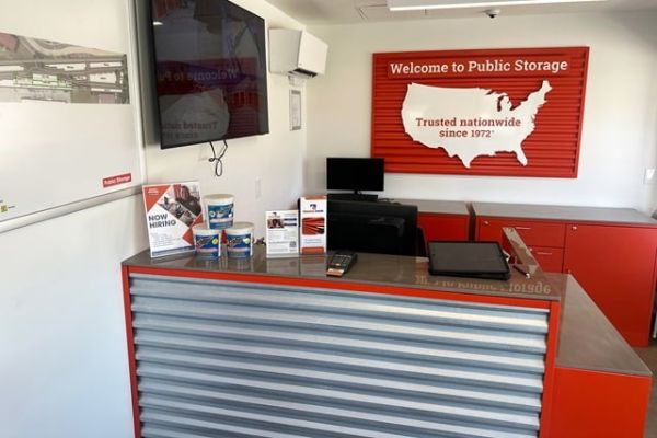 Public Storage - Florissant - 1795 N US Highway 67 - 1795 N US Highway 67