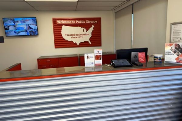 Public Storage - St Louis - 9722 Gravois Road - 9722 Gravois Road