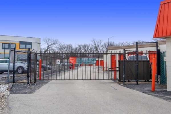 Public Storage - Willowbrook - 801 Joliet Road - 801 Joliet Road