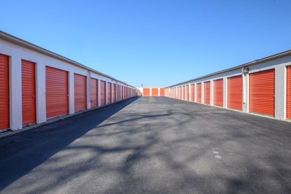 Public Storage - Skokie - 8050 McCormick Blvd - 8050 McCormick Blvd
