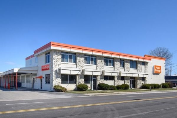 Public Storage - Mount Prospect - 708 W Central Road - 708 W Central Road