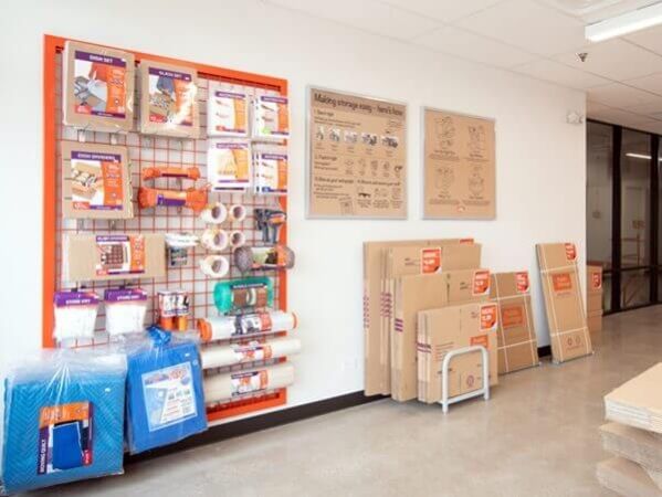 Public Storage - Skokie - 8220 Skokie Blvd - 8220 Skokie Blvd