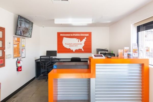 Public Storage - North Hollywood - 5410 Vineland Ave - 5410 Vineland Ave