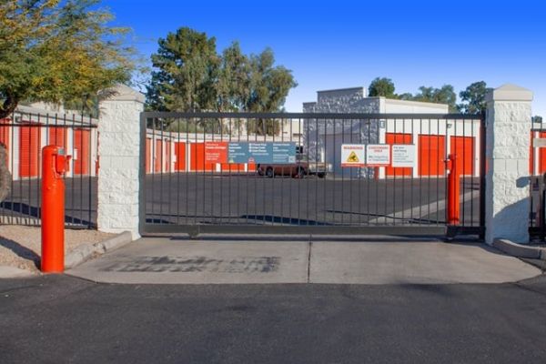 Public Storage - Phoenix - 1954 W Union Hills Drive - 1954 W Union Hills Drive