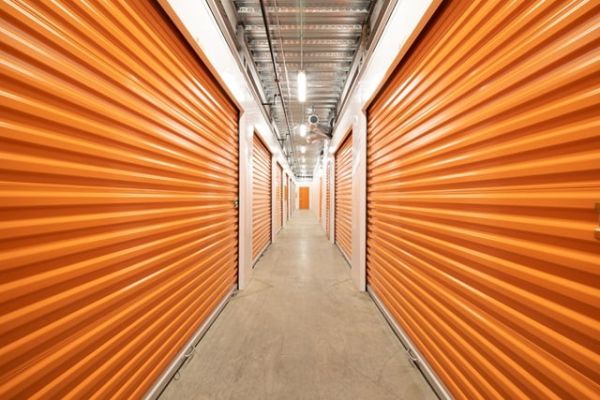 Public Storage - Canoga Park - 20140 Sherman Way - 20140 Sherman Way