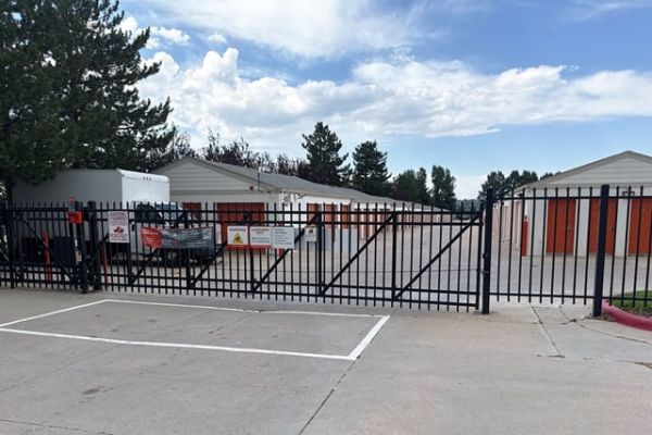 Public Storage - Lakewood - 10201 W Hampden Ave - 10201 W Hampden Ave