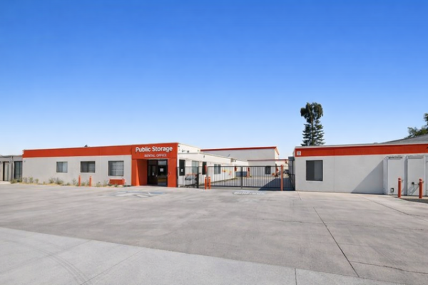 Public Storage - Northridge - 19121 Parthenia Street - 19121 Parthenia Street
