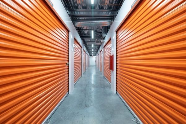 Public Storage - Van Nuys - 15350 Oxnard Street - 15350 Oxnard Street