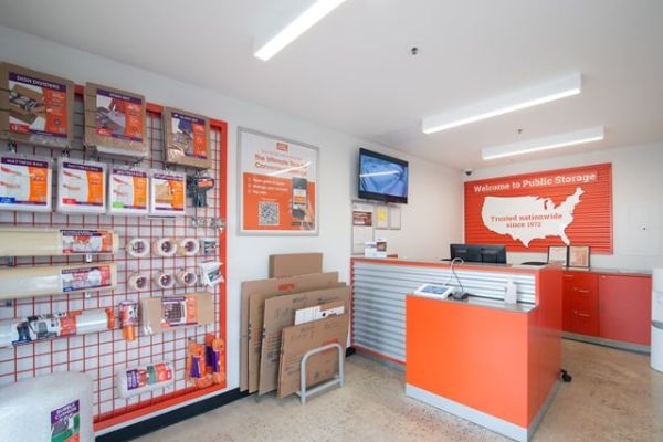 Public Storage - Santa Cruz - 2325 Soquel Drive - 2325 Soquel Drive