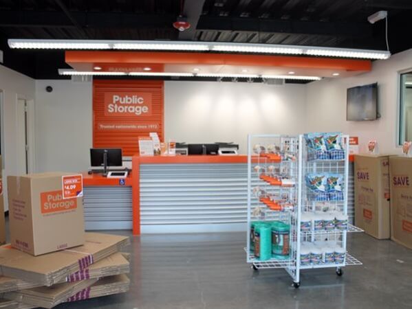 Public Storage - Denver - 1042 S Parker Rd - 1042 S Parker Rd