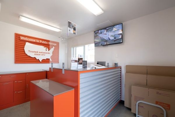 Public Storage - Monrovia - 2105 South Myrtle Ave - 2105 South Myrtle Ave
