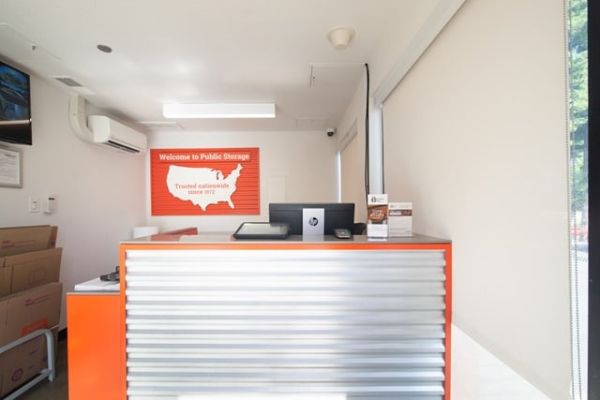 Public Storage - Sacramento - 6433 Verner Ave - 6433 Verner Ave
