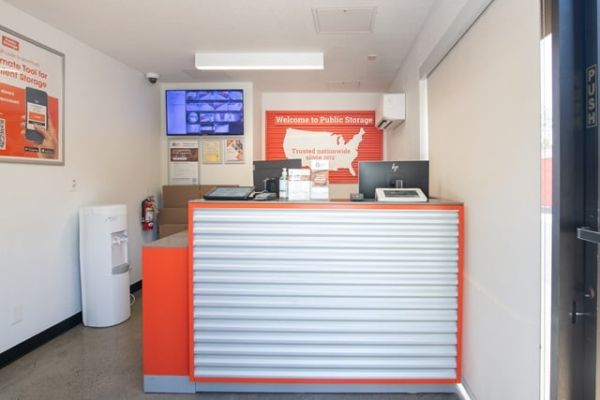 Public Storage - Stockton - 8118 Mariners Drive - 8118 Mariners Drive