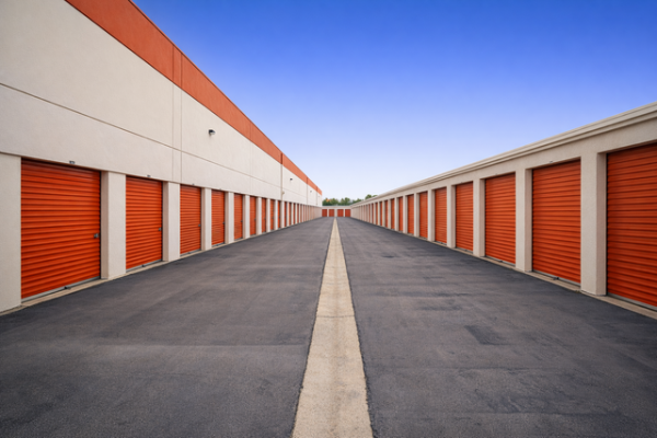 Public Storage - Irvine - 18 Hughes - 18 Hughes