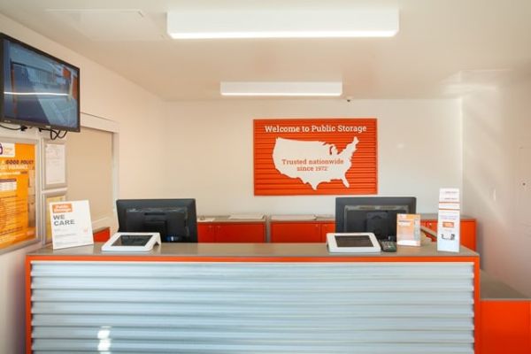 Public Storage - Santa Clara - 630 Laurelwood Road - 630 Laurelwood Road