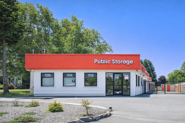 Public Storage - Tigard - 13473 SW Pacific Hwy - 13473 SW Pacific Hwy
