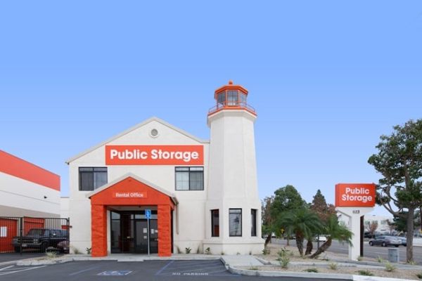 Public Storage - Orange - 623 W Collins Ave - 623 W Collins Ave