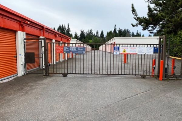 Public Storage - Edmonds - 22510 76th Ave W - 22510 76th Ave W
