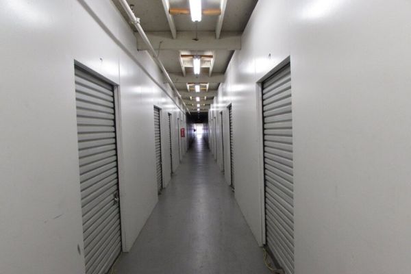 Public Storage - Sacramento - 311 N 16th Street - 311 N 16th Street