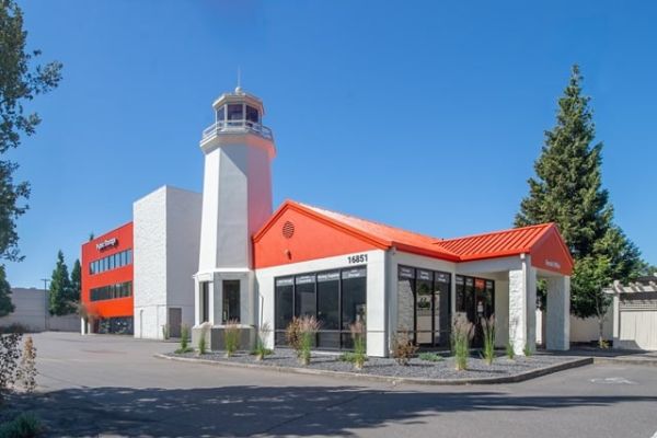 Public Storage - Beaverton - 16851 NW Cornell Road - 16851 NW Cornell Road