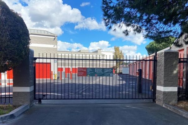 Public Storage - San Jose - 725 Capitol Expressway Auto Mall - 725 Capitol Expressway Auto Mall