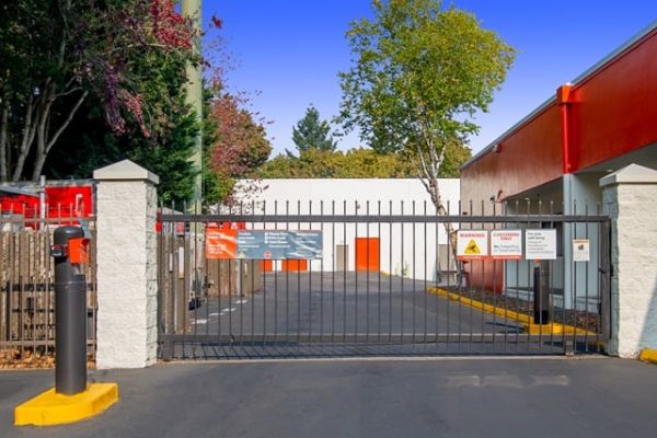 Public Storage - Redmond - 15510 NE 90th St - 15510 NE 90th St