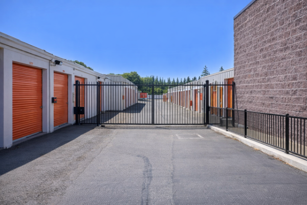 Public Storage - Milwaukie - 13325 SE McLoughlin Blvd - 13325 SE McLoughlin Blvd