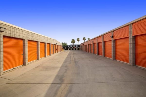 Public Storage - Palm Springs - 1000 S Gene Autry Trail - 1000 S Gene Autry Trail