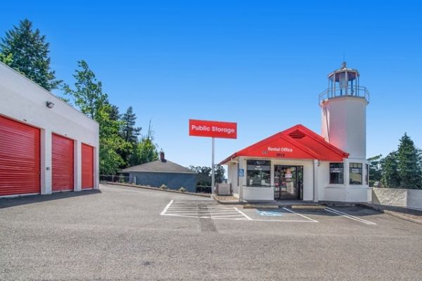 Public Storage - Portland - 9912 SE Division St - 9912 SE Division St