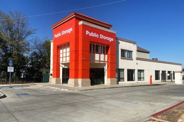 Public Storage - San Jose - 3900 Vistapark Drive - 3900 Vistapark Drive