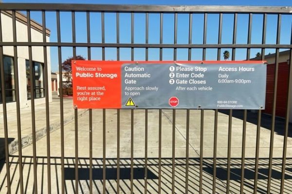 Public Storage - San Jose - 3900 Vistapark Drive - 3900 Vistapark Drive