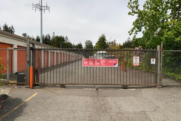 Public Storage - Lynnwood - 18926 Highway 99 - 18926 Highway 99