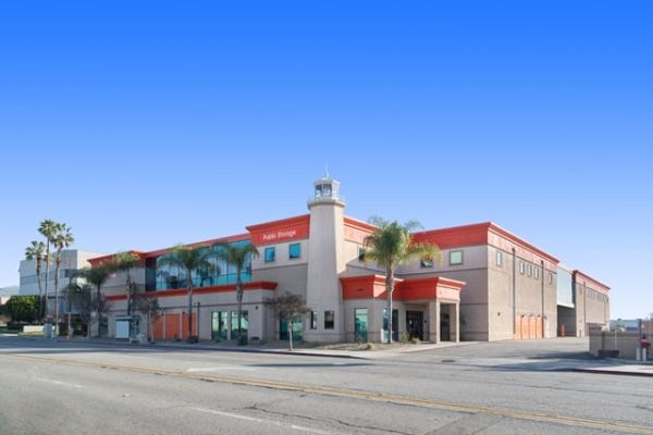 Public Storage - Burbank - 2240 N Hollywood Way - 2240 N Hollywood Way