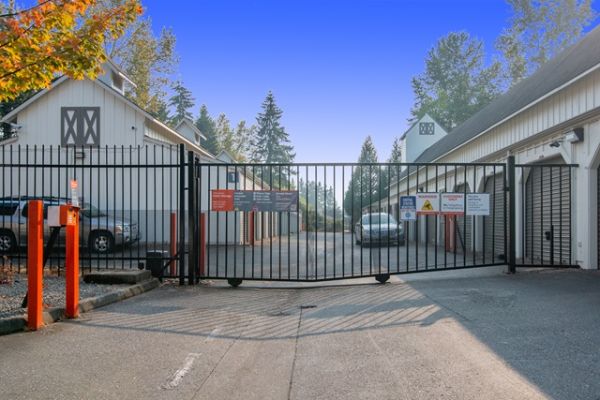 Public Storage - Issaquah - 1701 NW Sammamish Road - 1701 NW Sammamish Road