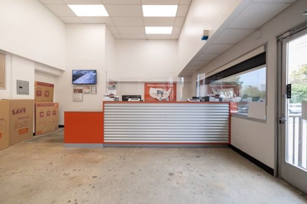 Public Storage - Los Angeles - 3611 W Washington Blvd - 3611 W Washington Blvd